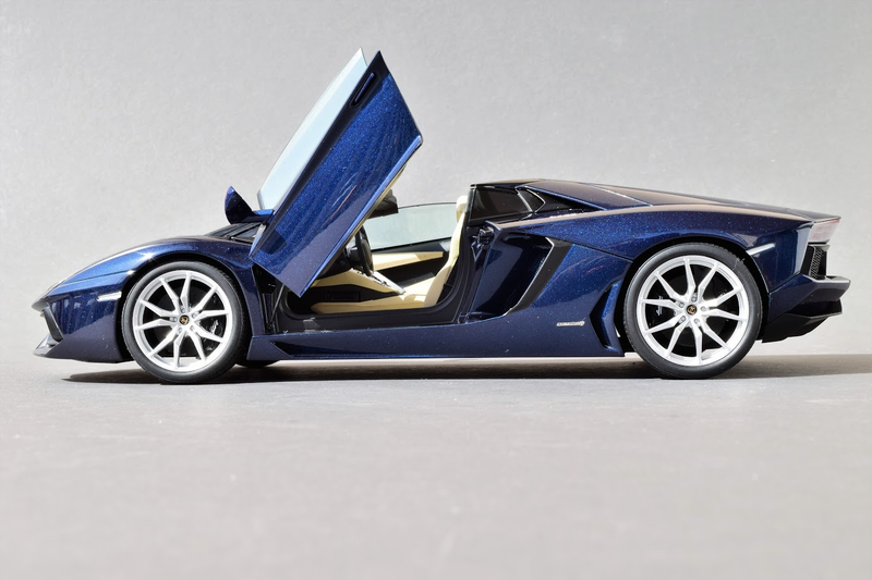 Illustration for article titled Running of The Bulls Week: The Aventador Roadster